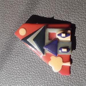 House Of Lucinda Brooch